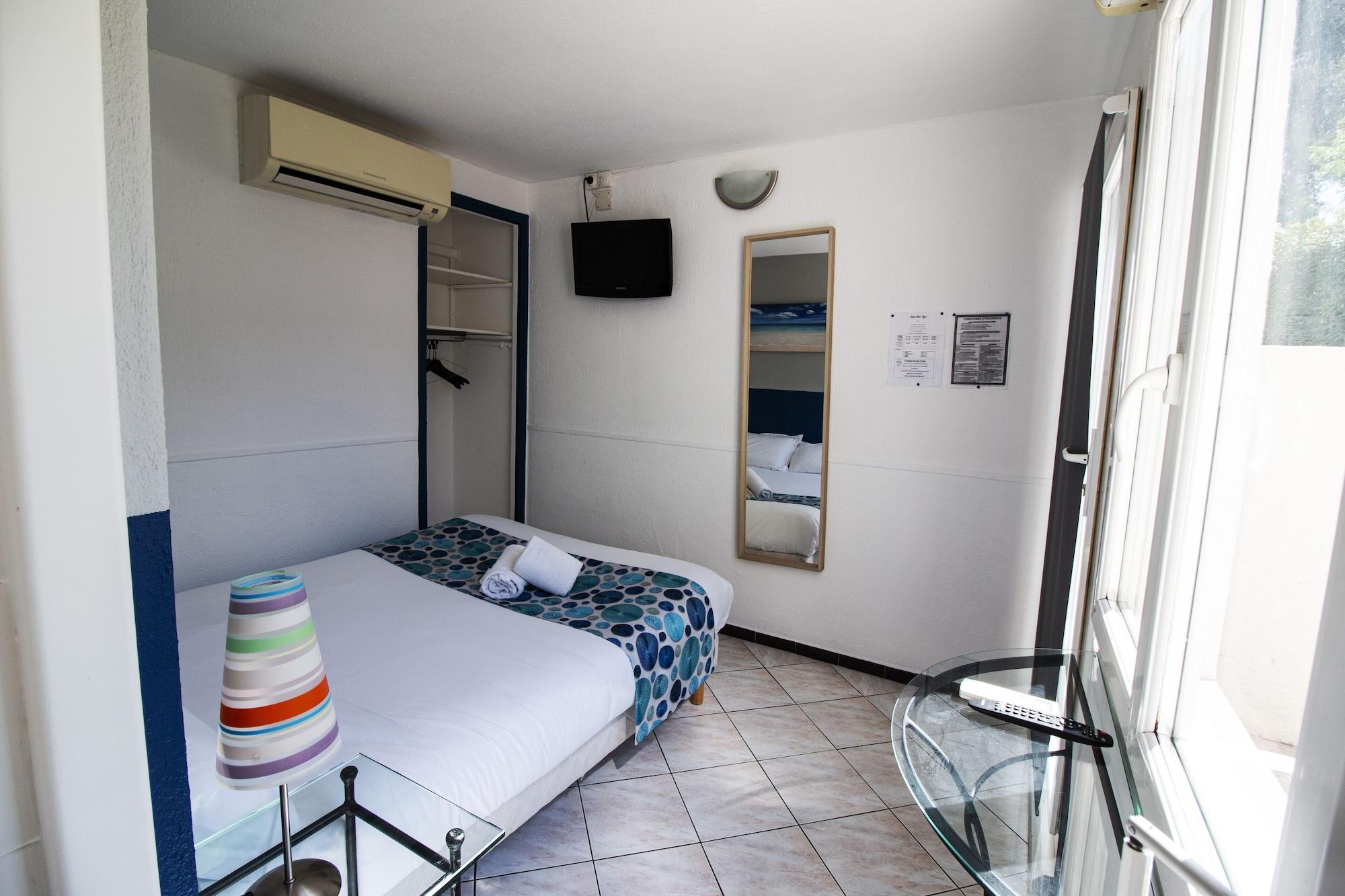 Hotel Bel Azur Six-Fours-les-Plages Exterior photo