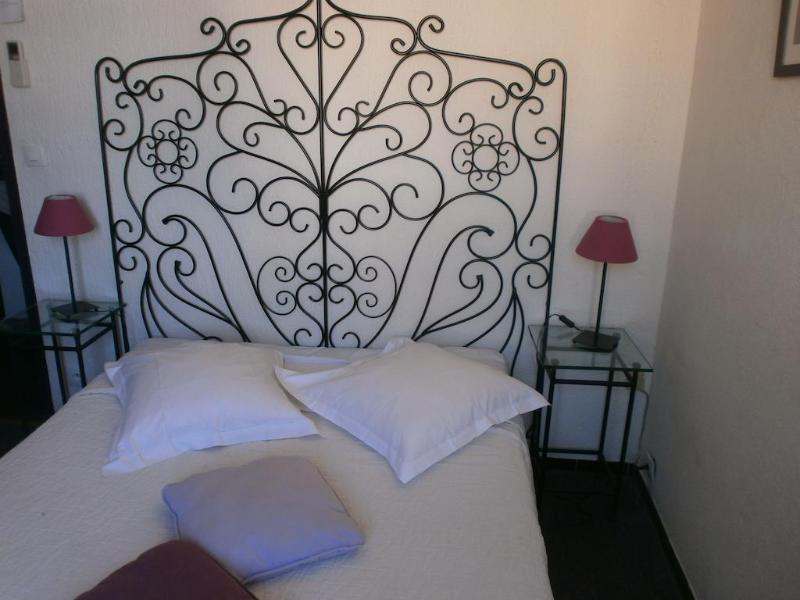 Hotel Bel Azur Six-Fours-les-Plages Exterior photo